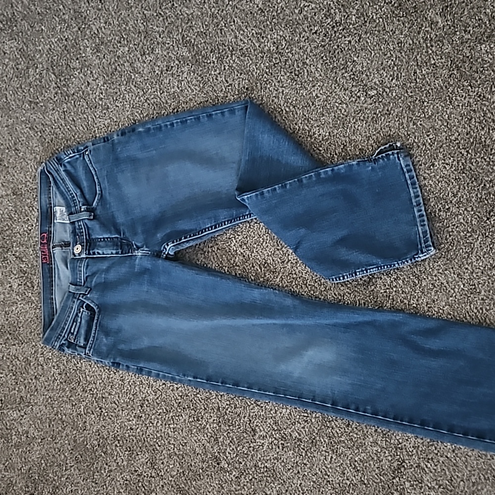 Kylie Cinch Slim Jeans